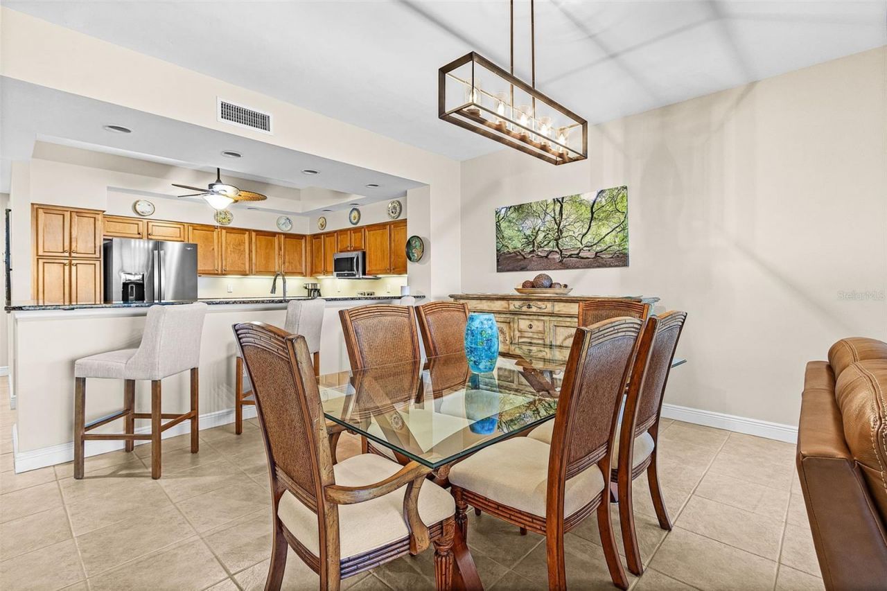 3329 Sunset Key Circle, Unit 203, Punta Gorda, FL 33955 Photo