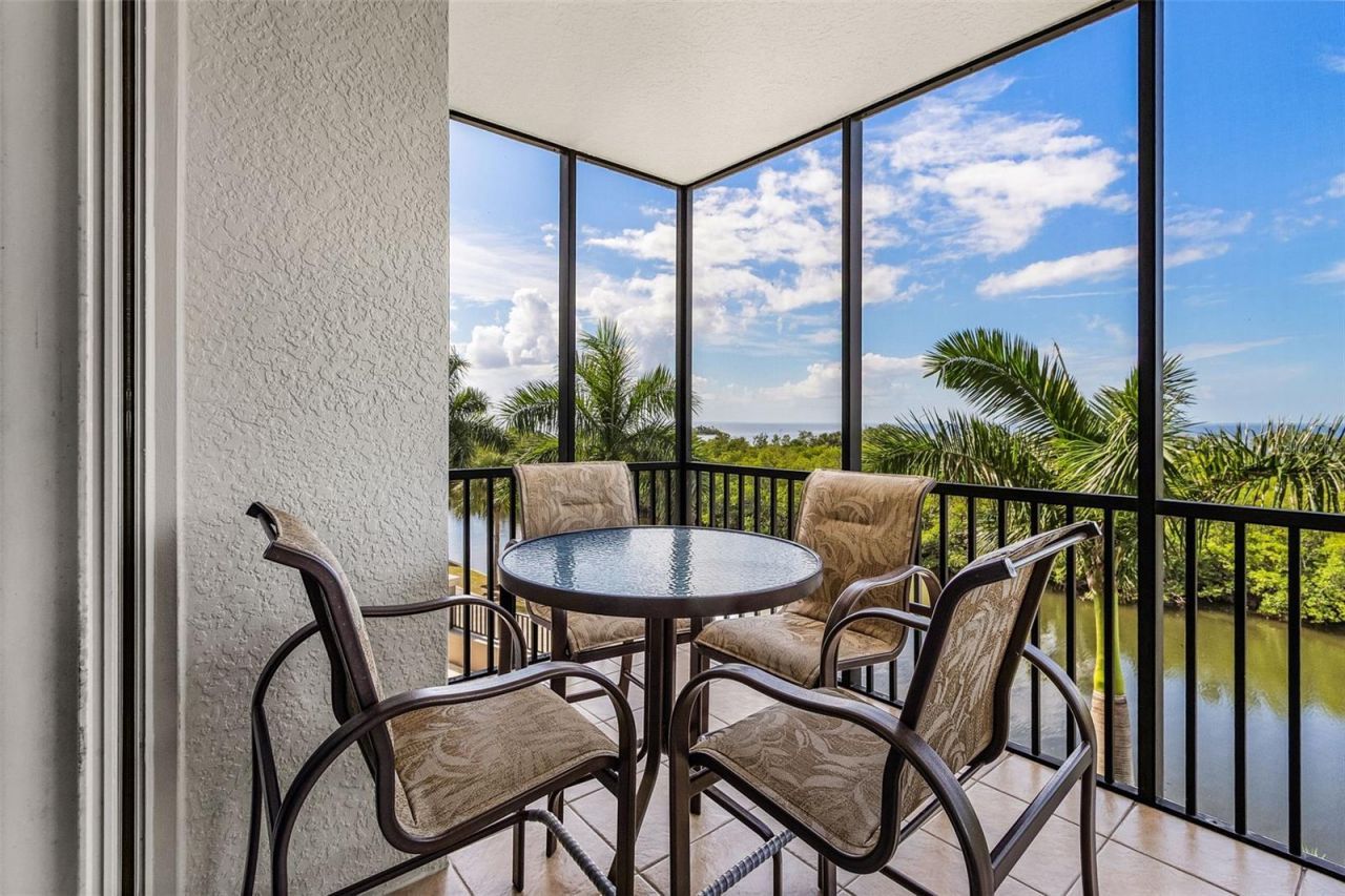3329 Sunset Key Circle, Unit 203, Punta Gorda, FL 33955 Photo