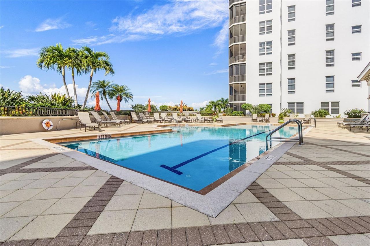 3329 Sunset Key Circle, Unit 203, Punta Gorda, FL 33955 Photo