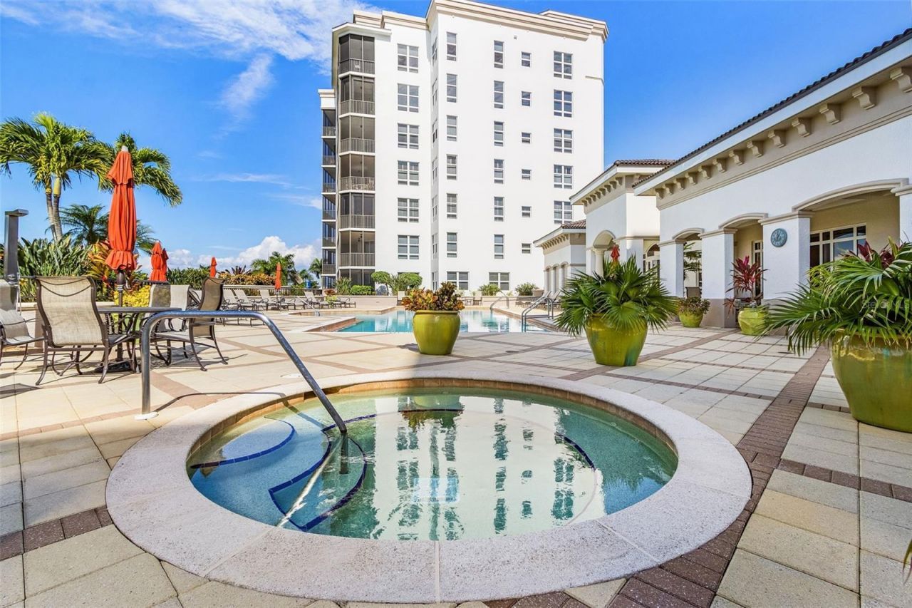 3329 Sunset Key Circle, Unit 203, Punta Gorda, FL 33955 Photo