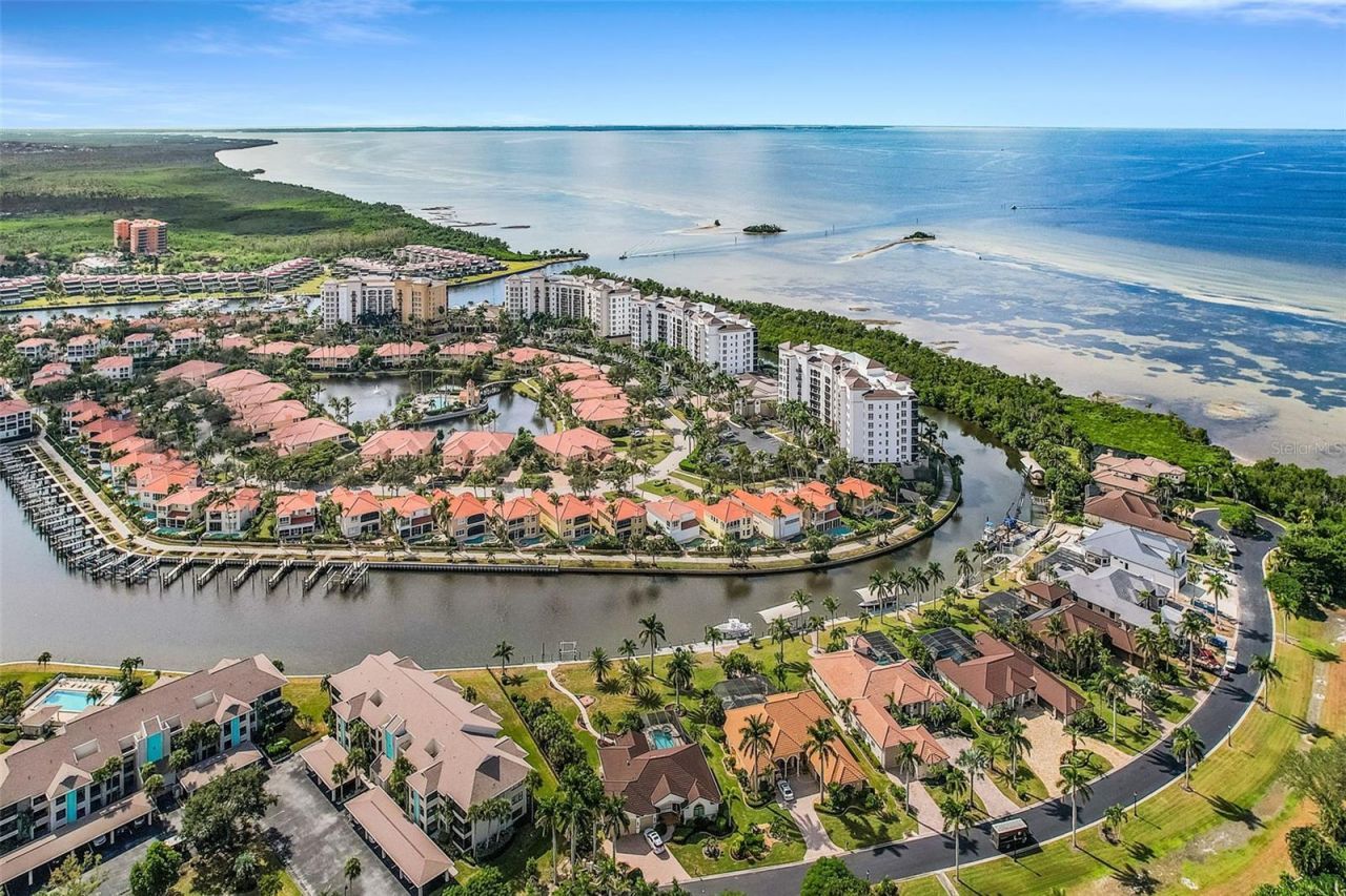 3329 Sunset Key Circle, Unit 203, Punta Gorda, FL 33955 Photo