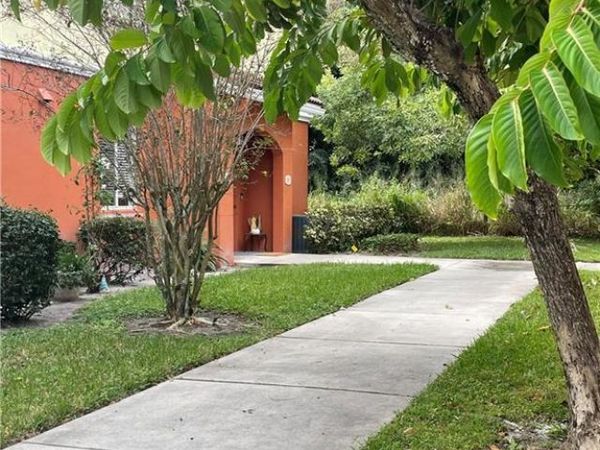 59 SE Palermo Court, Unit 203, Stuart, FL 34994