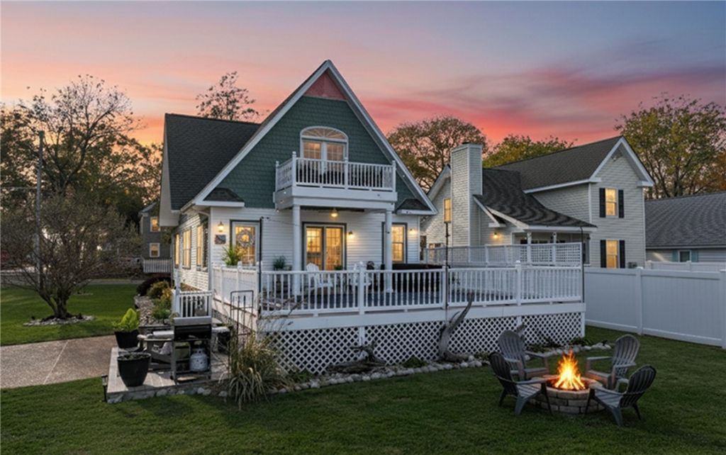 200 Lee Street, West Point, VA 23181 Main Photo