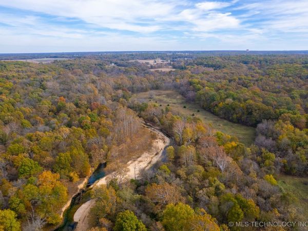 200 E 20 Road , Quapaw, OK 74363