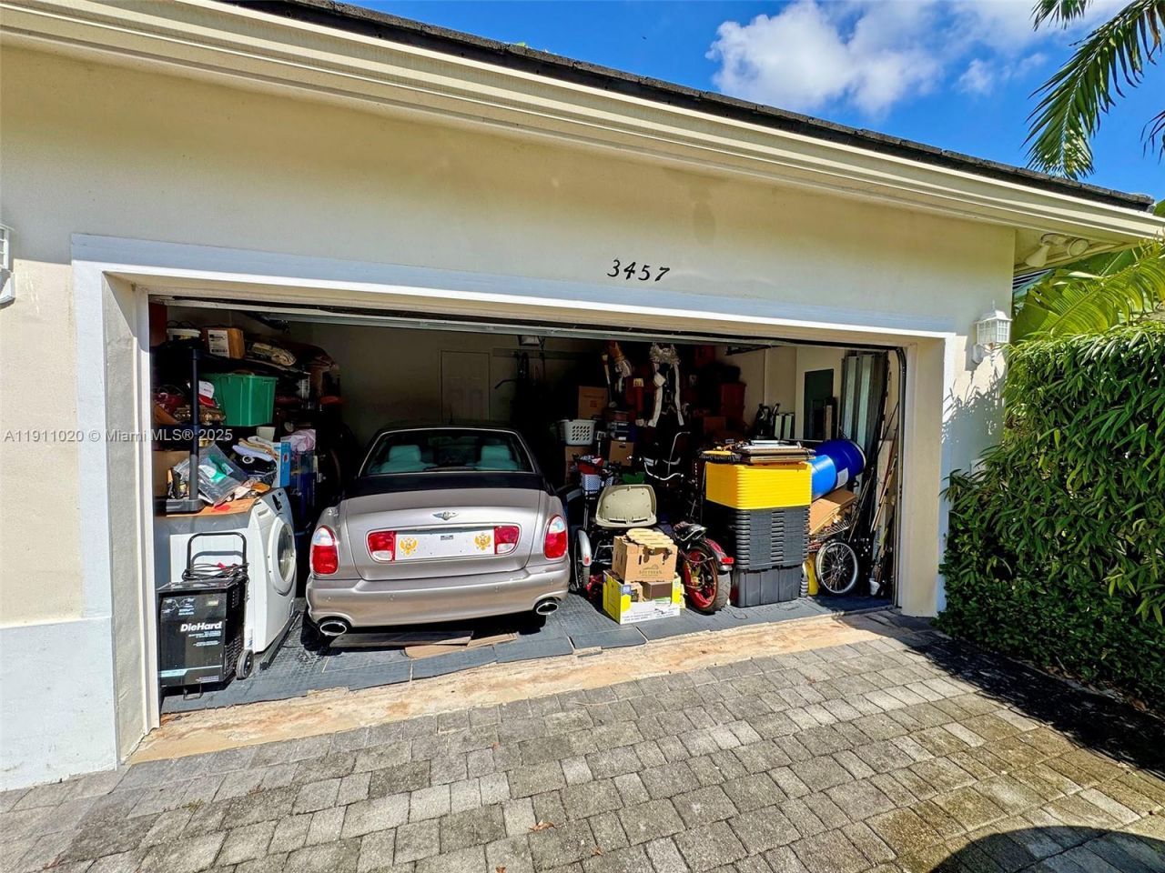 3457 NE 2nd St, Homestead, FL 33033 Photo