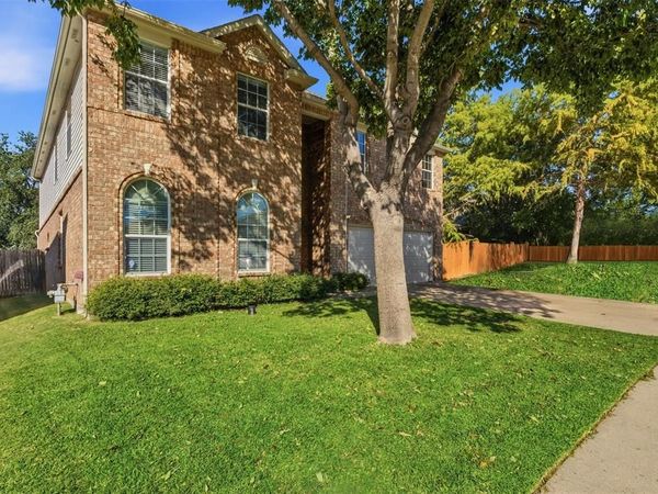 5325 Sonoma Drive, Fort Worth, TX 76244