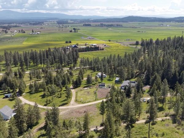 5418 S Wallbridge Rd, Deer Park, WA 99006