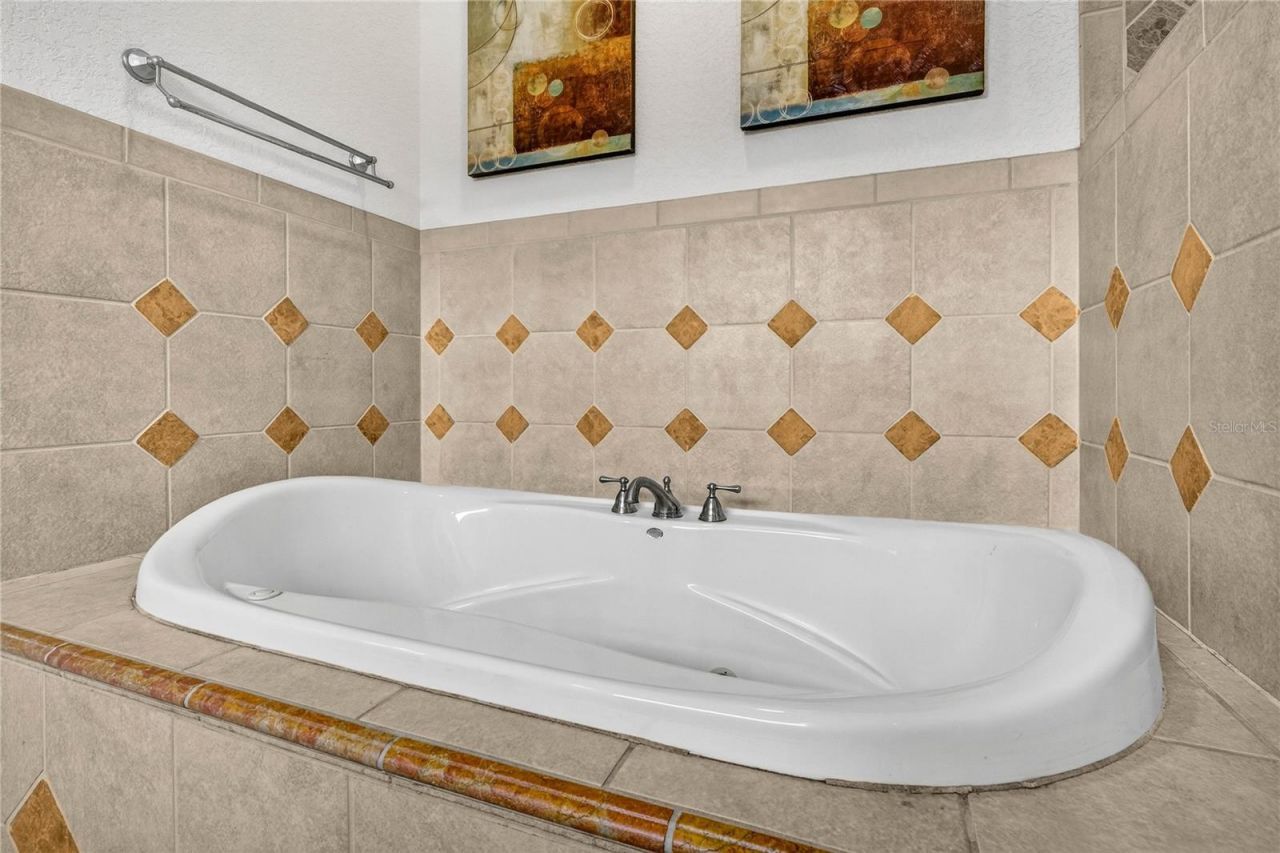 14743 1st Avenue E, Bradenton, FL 34212 Photo