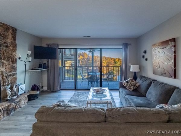 108 Robinwood Drive, Unit 2A, Lake Ozark, MO 65049