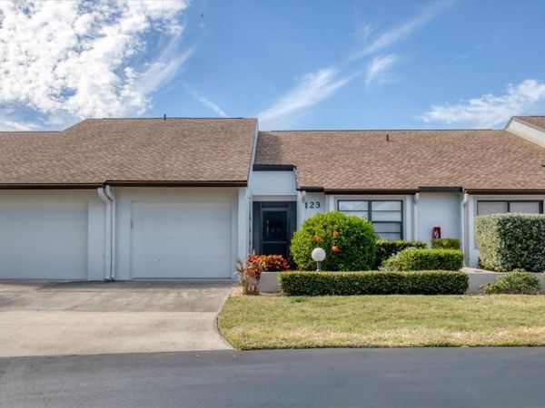 1211 CAPRI ISLES BOULEVARD, Unit 123, VENICE, FL 34292