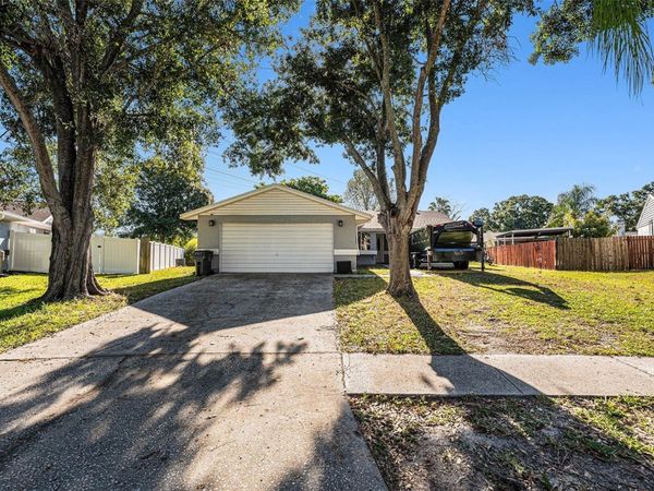 645 TIMBER BAY CIRCLE E, OLDSMAR, FL 34677