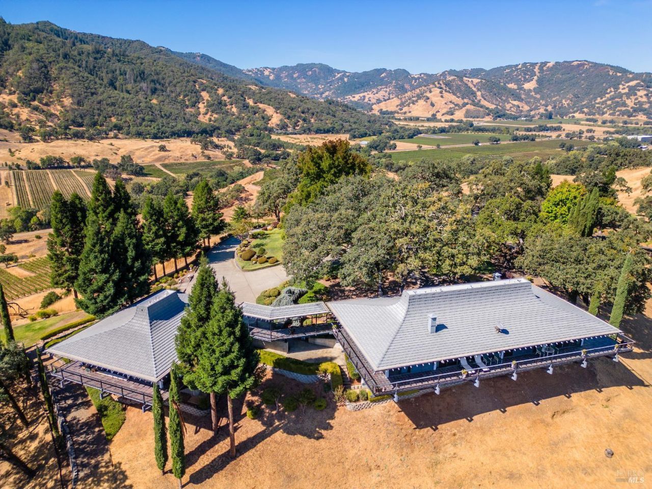 241 Henry Station Road, Ukiah, CA 95482 Main Photo