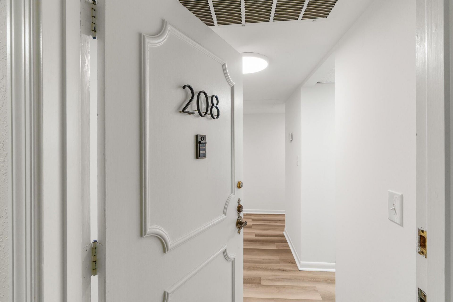 950 Ponce De Leon Road, Unit 208, Boca Raton, FL 33432 Photo