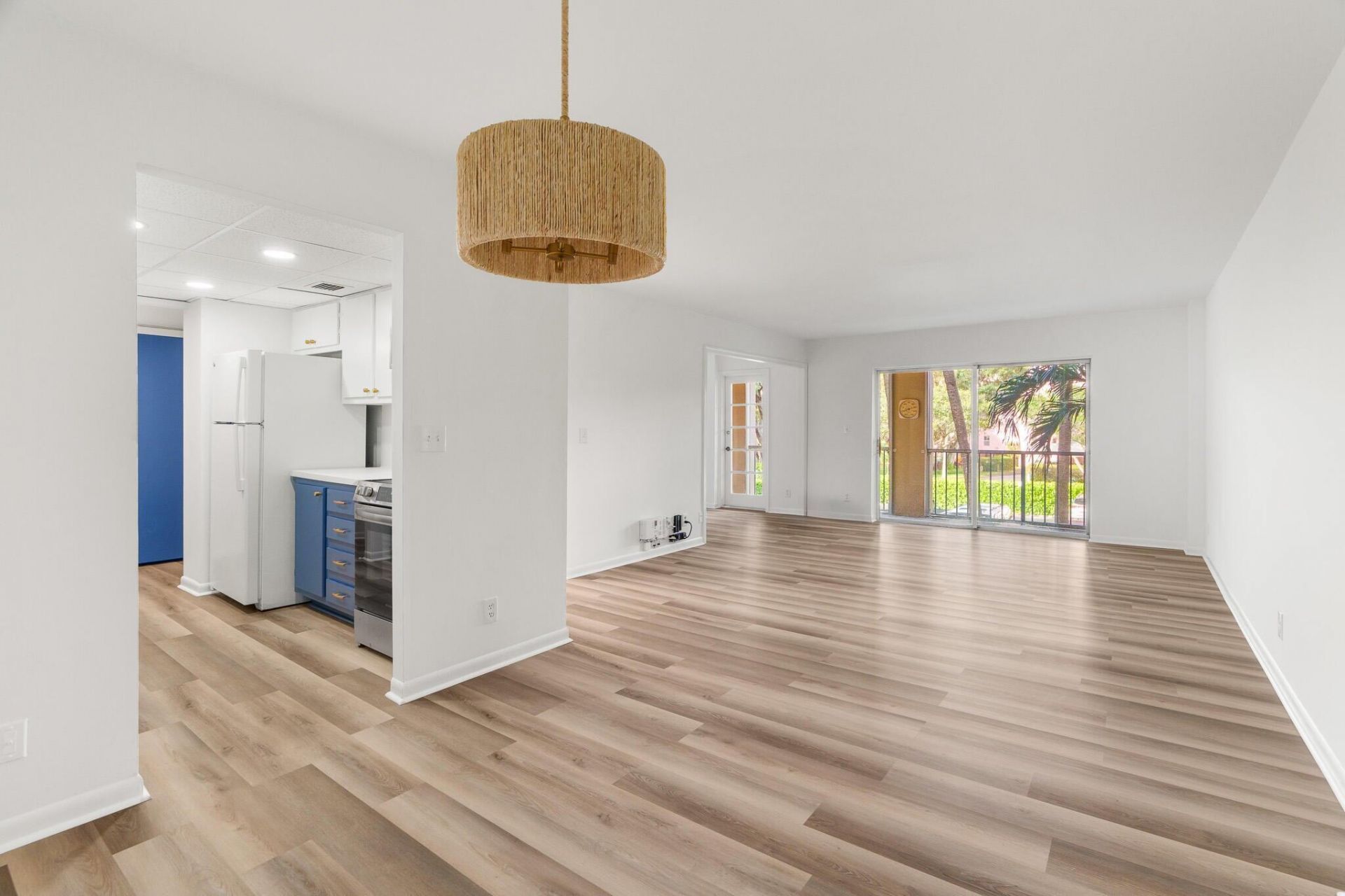 950 Ponce De Leon Road, Unit 208, Boca Raton, FL 33432 Photo