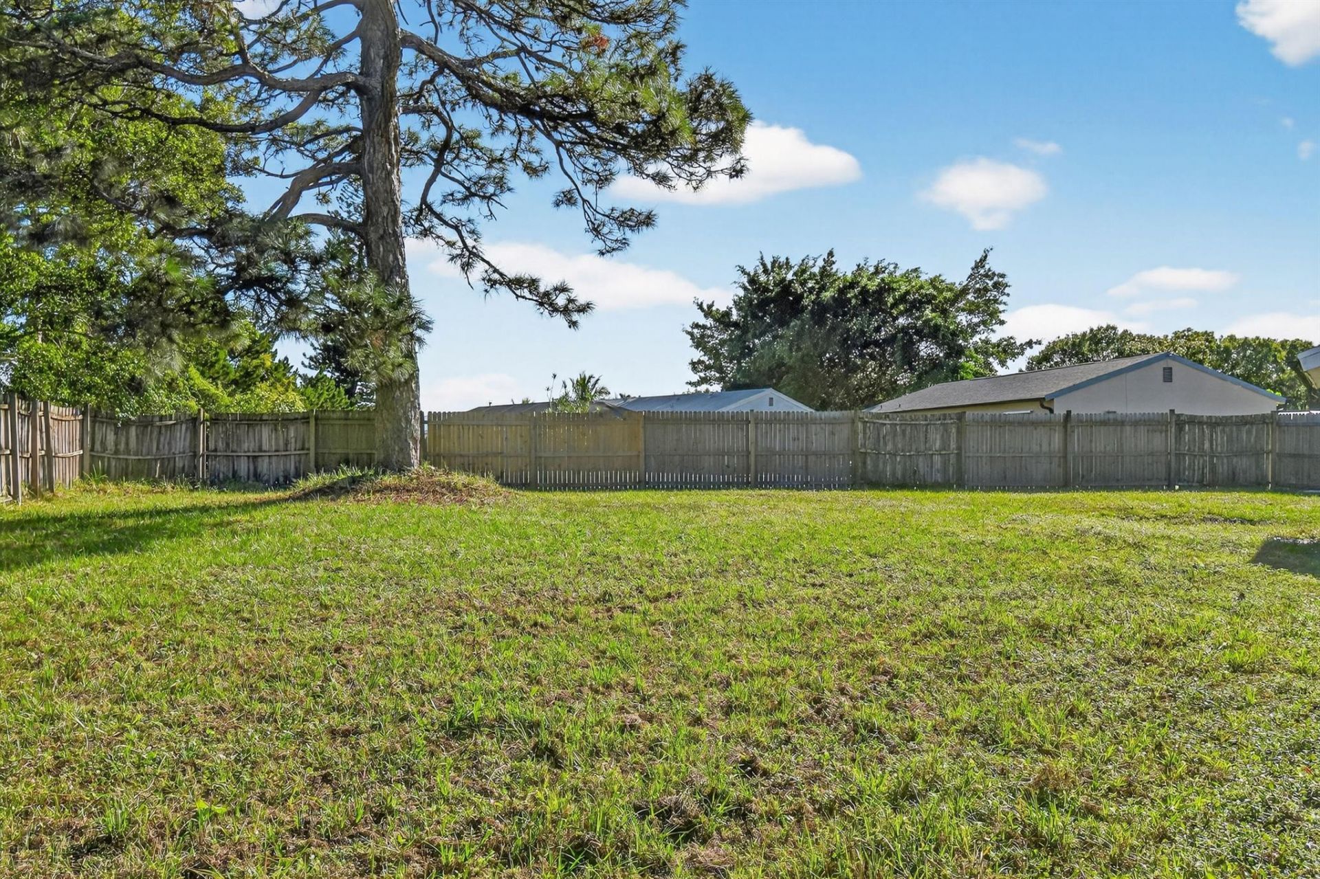 2079 SE Triumph Road, Port Saint Lucie, FL 34952 Photo