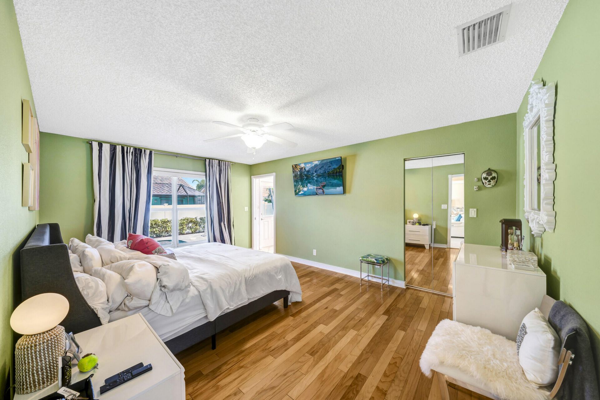 7661 W Country Club Boulevard, Boca Raton, FL 33487 Photo