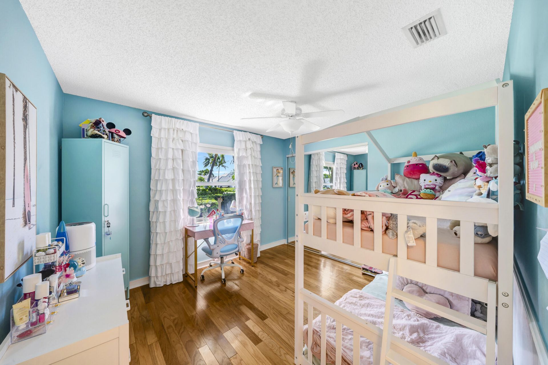 7661 W Country Club Boulevard, Boca Raton, FL 33487 Photo