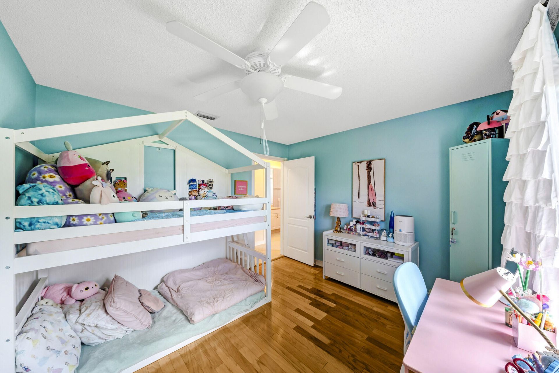 7661 W Country Club Boulevard, Boca Raton, FL 33487 Photo