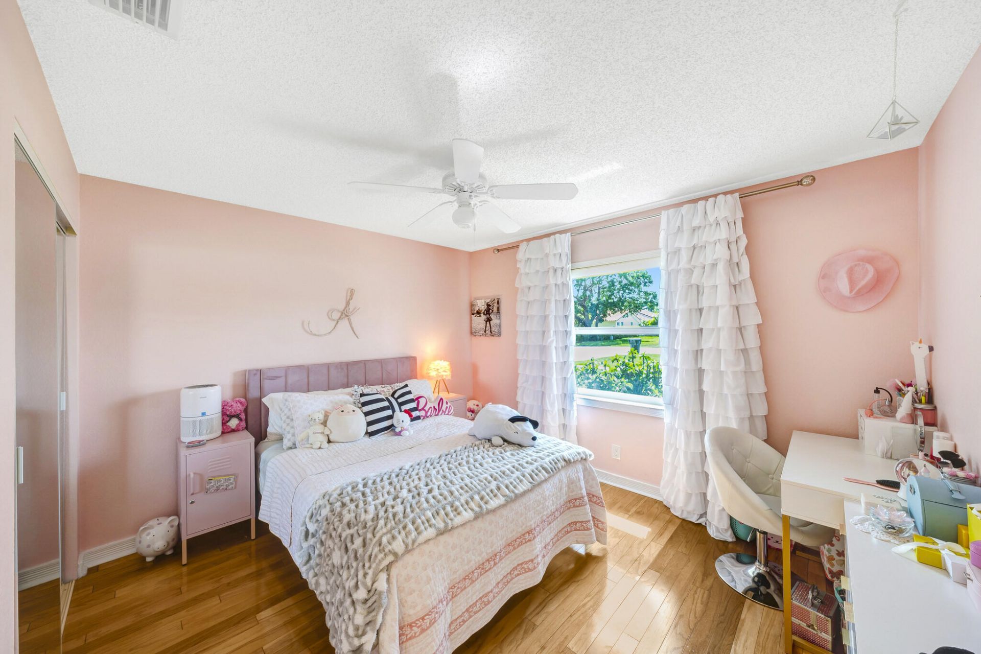 7661 W Country Club Boulevard, Boca Raton, FL 33487 Photo