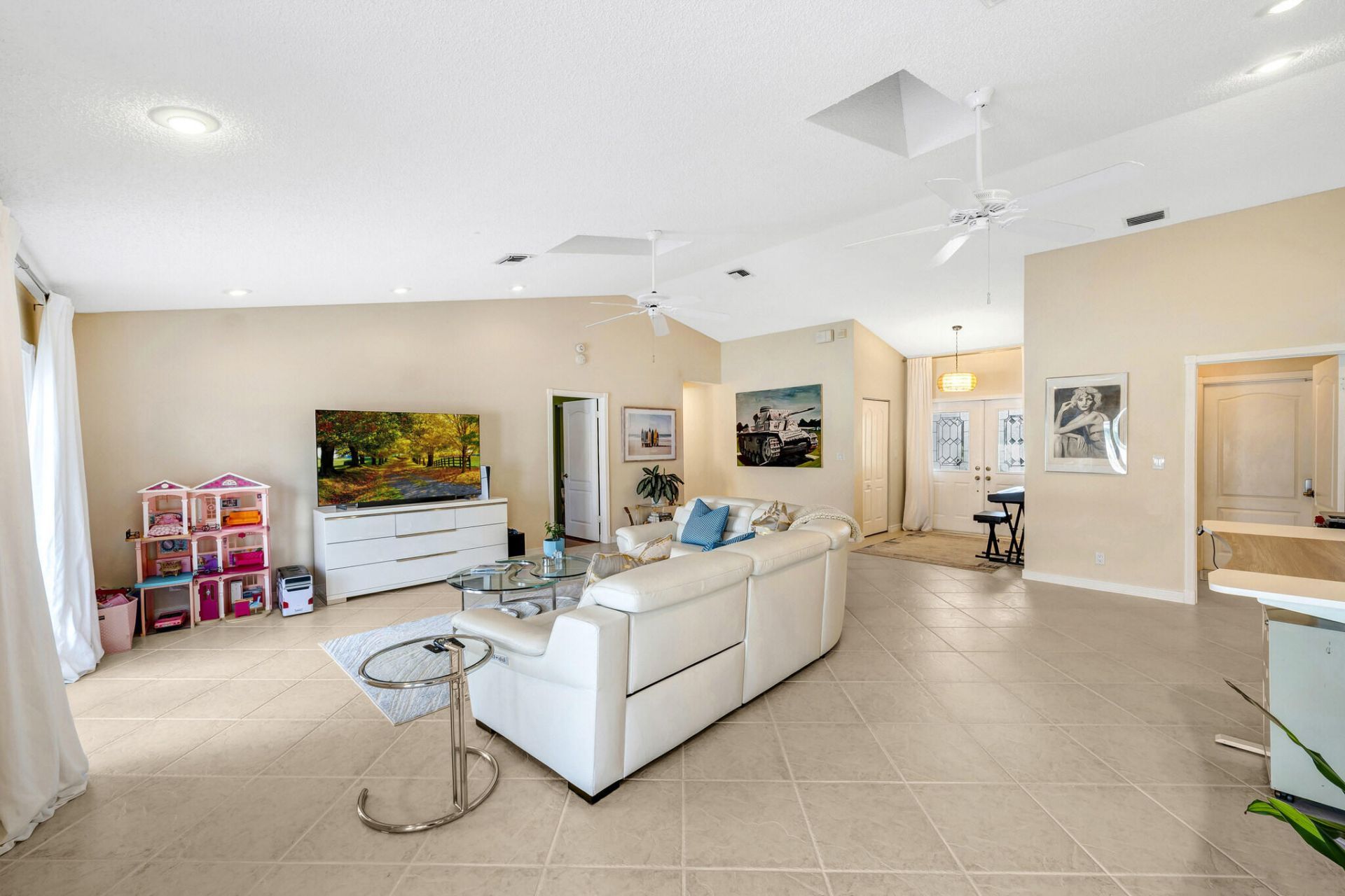 7661 W Country Club Boulevard, Boca Raton, FL 33487 Photo