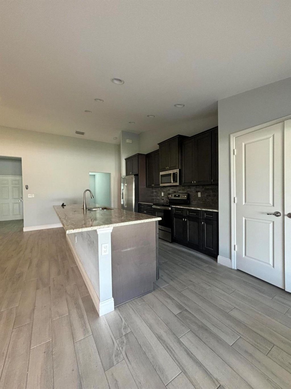 2501 SE Mariposa Avenue, Port Saint Lucie, FL 34952 Photo