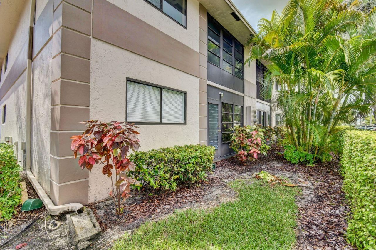 15364 Lakes Of Delray Boulevard, Unit 45, Delray Beach, FL 33484 Photo