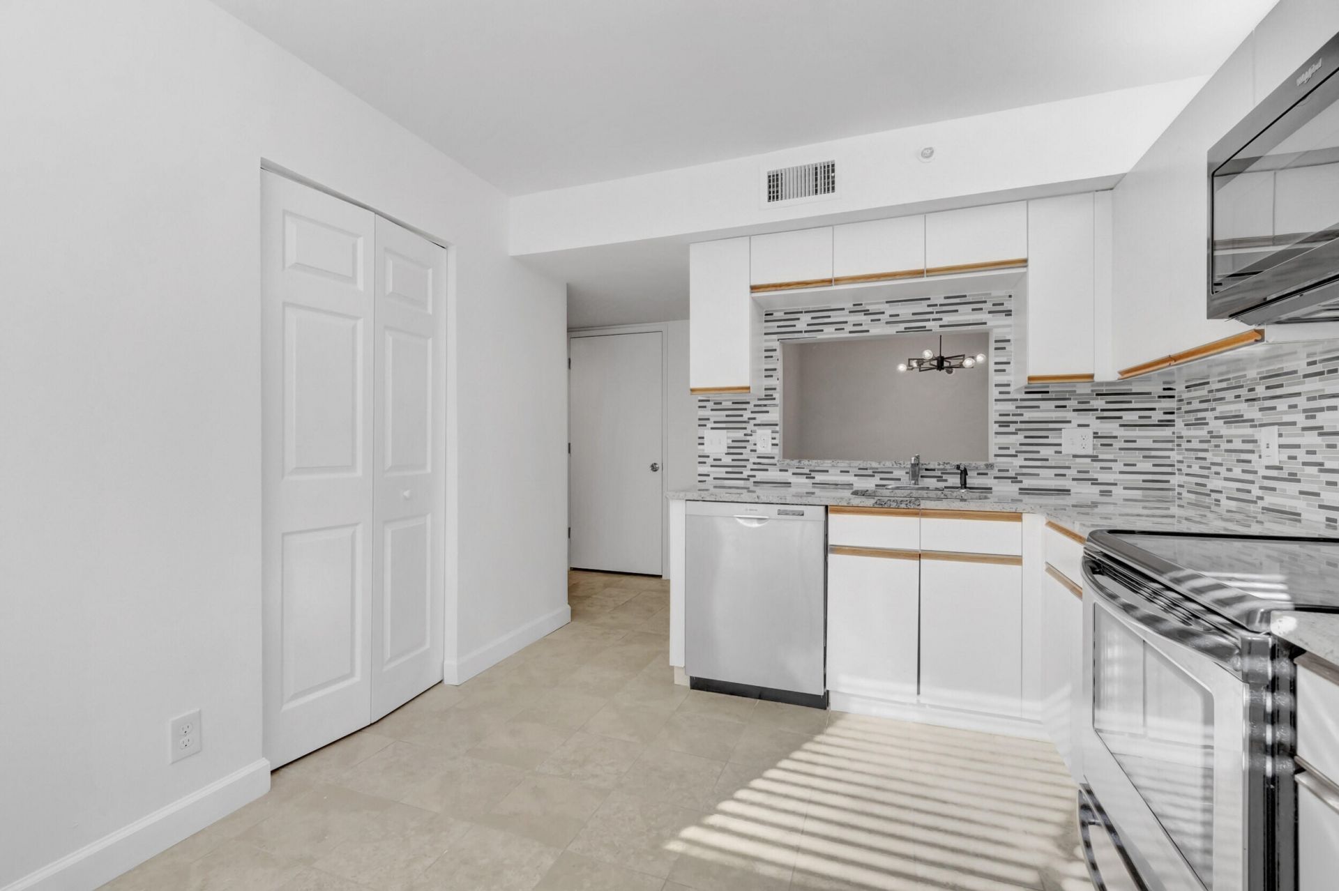 15364 Lakes Of Delray Boulevard, Unit 45, Delray Beach, FL 33484 Photo