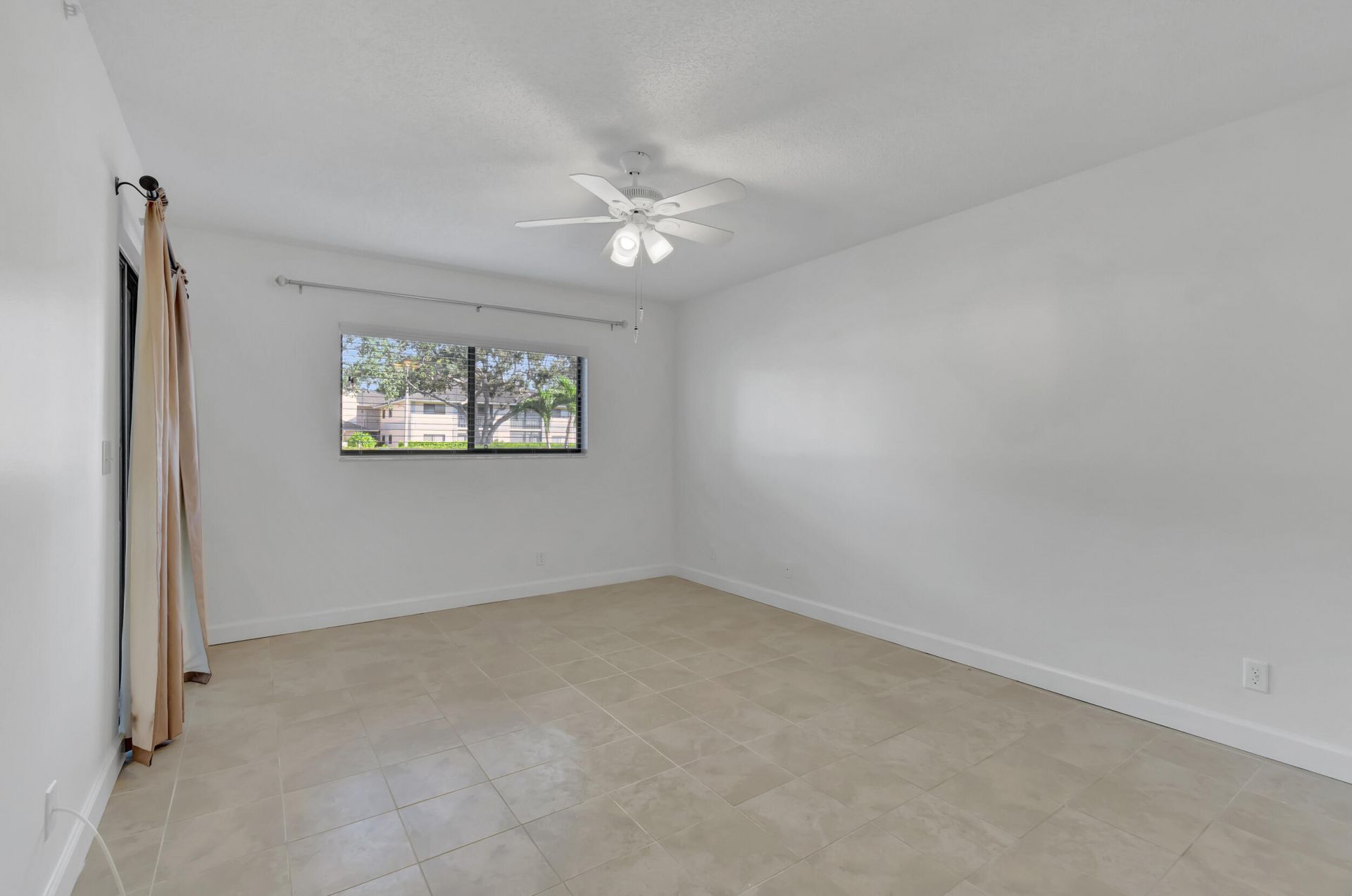 15364 Lakes Of Delray Boulevard, Unit 45, Delray Beach, FL 33484 Photo