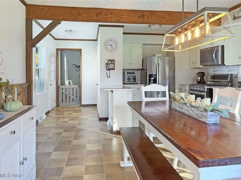 422 E 7th Street, Mc Donald, OH 44437 Photo 15