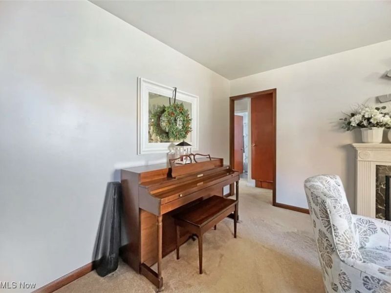 422 E 7th Street, Mc Donald, OH 44437 Photo 19