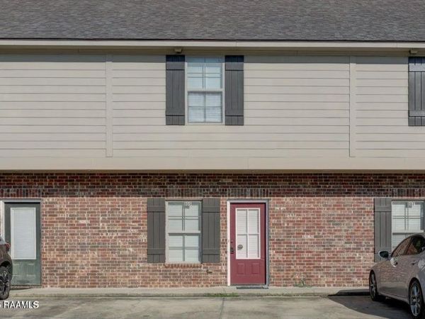 105 Flurry Lane, Lafayette, LA 70508