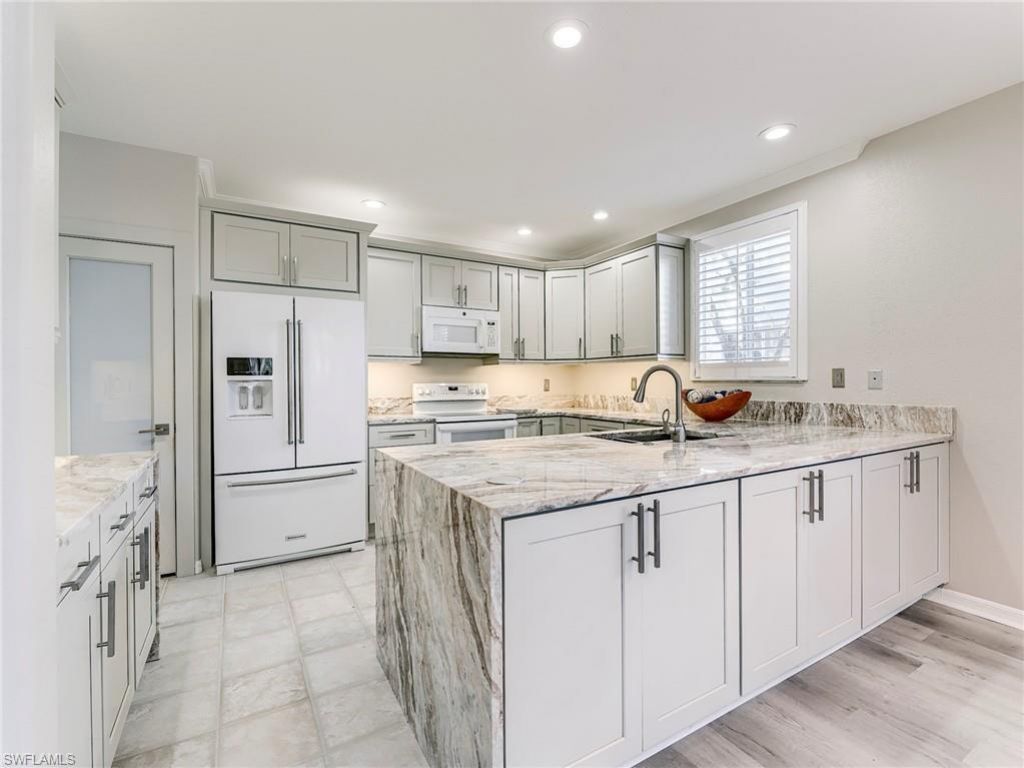 8471 Southbridge Dr, Unit 1, Estero, FL 33967 Photo