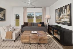 5022 Blackberry Lane photo 4