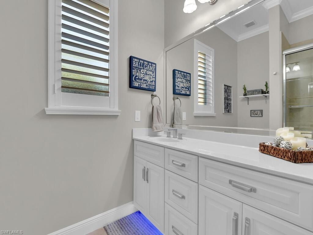 6480 Pine Cone Ct, Fort Myers, FL 33912 Photo