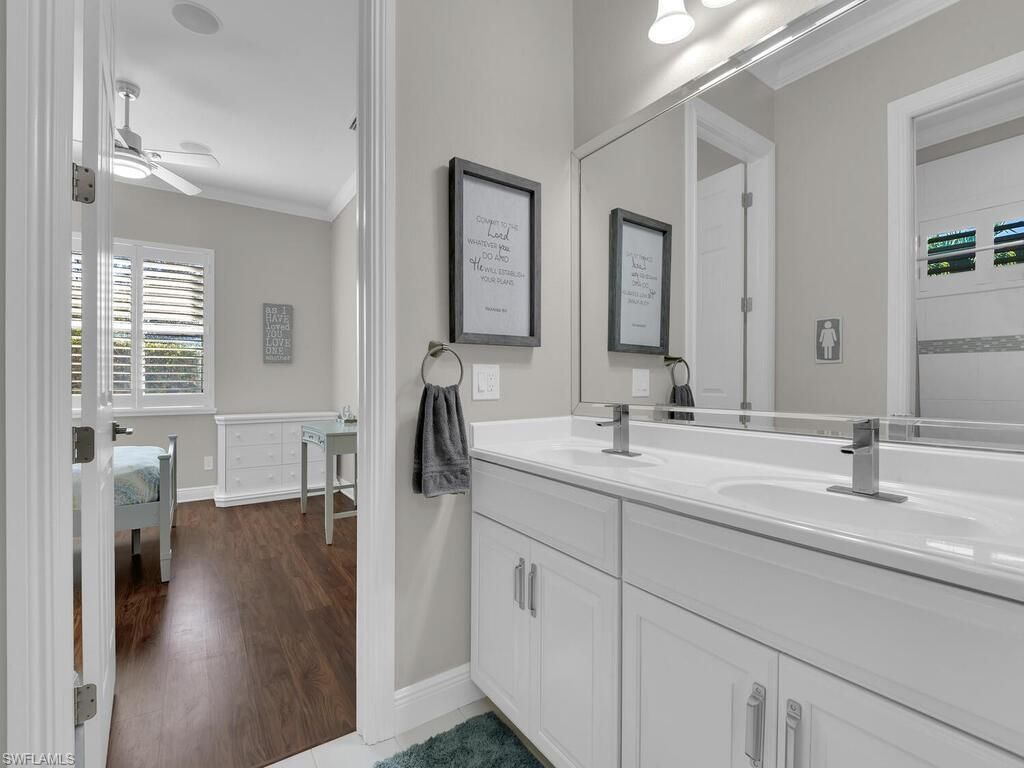 6480 Pine Cone Ct, Fort Myers, FL 33912 Photo