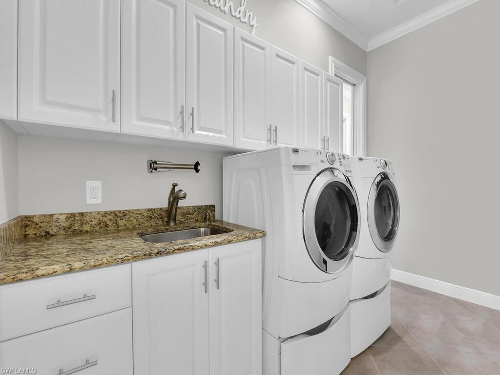 6480 Pine Cone Ct, Fort Myers, FL 33912 Photo