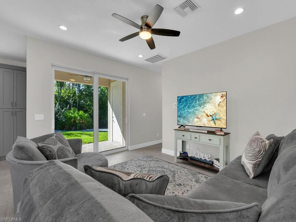 6480 Pine Cone Ct, Fort Myers, FL 33912 Photo