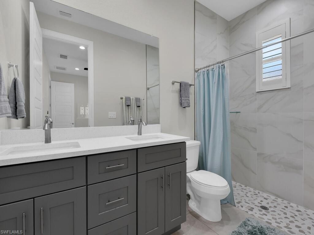 6480 Pine Cone Ct, Fort Myers, FL 33912 Photo