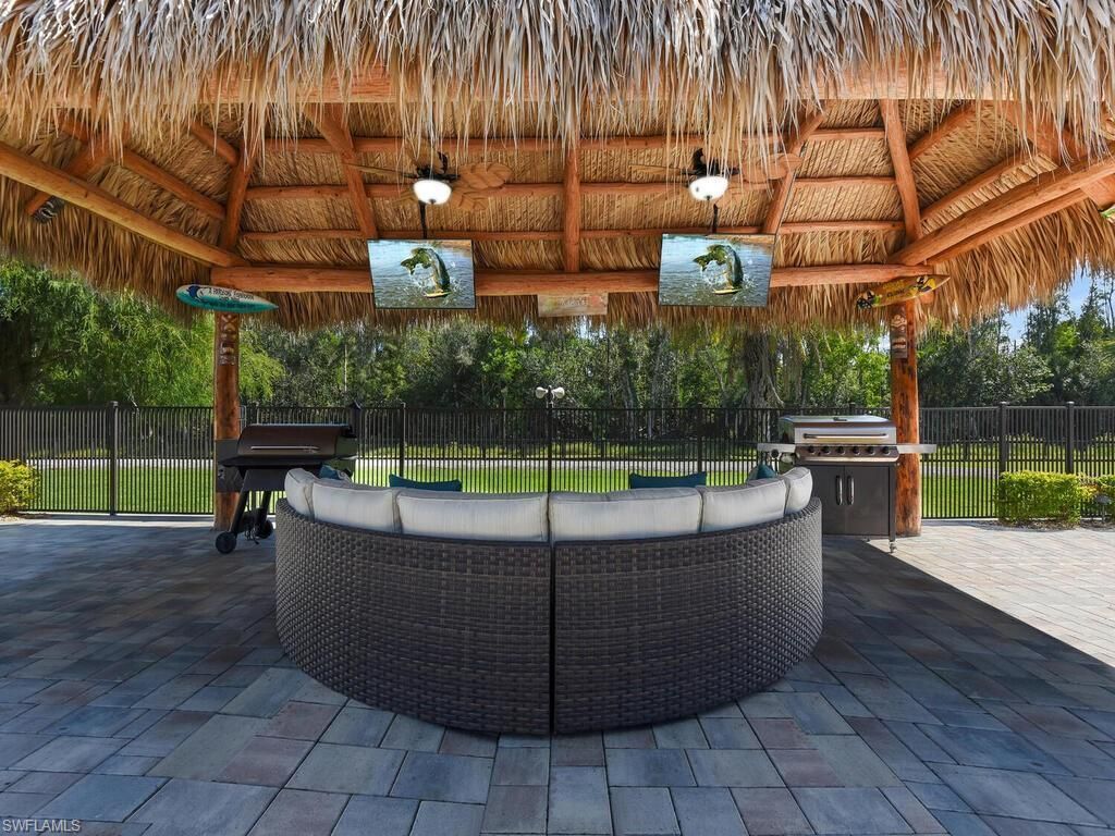 6480 Pine Cone Ct, Fort Myers, FL 33912 Photo