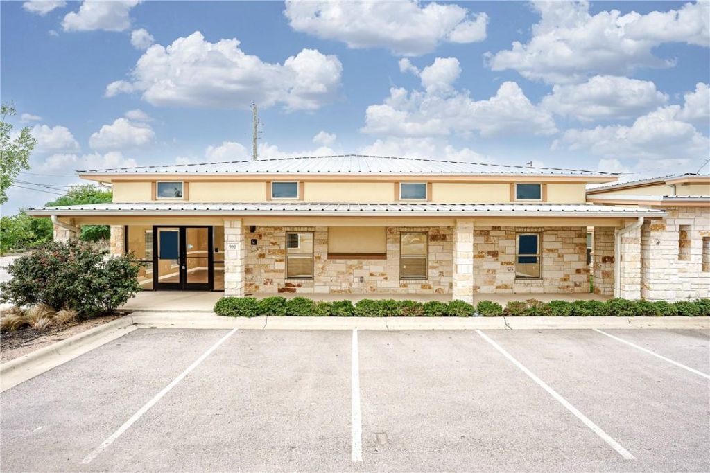 3001 Joe Dimaggio Blvd, Unit 700, Round Rock, TX 78665 Main Photo
