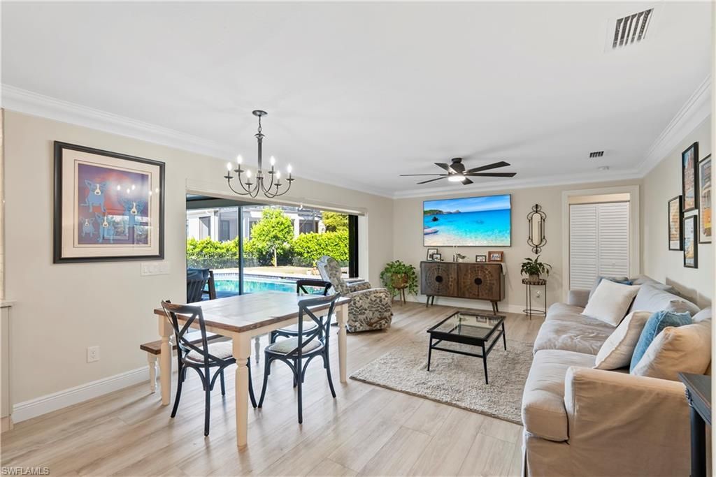 517 Parkwood Ln, Naples, FL 34103 Photo