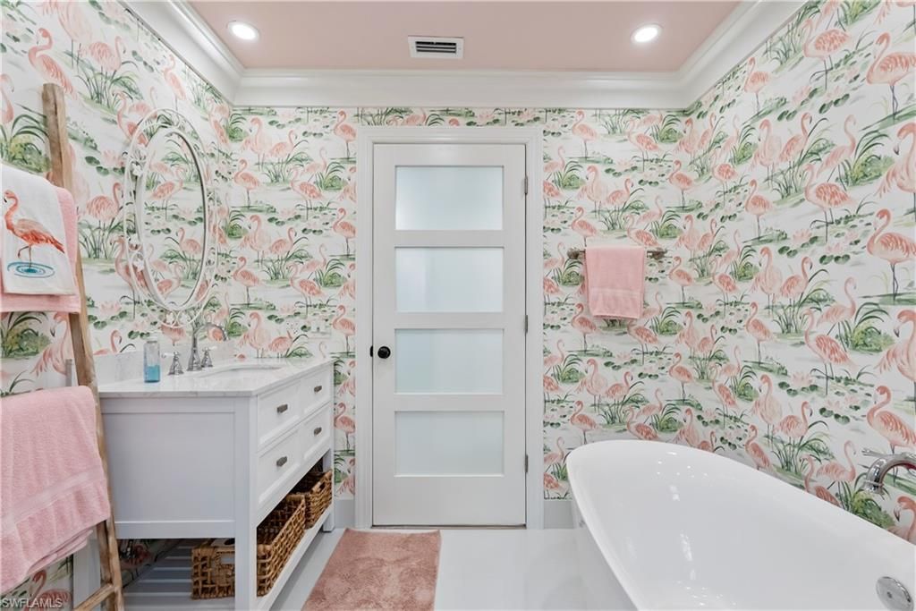 517 Parkwood Ln, Naples, FL 34103 Photo