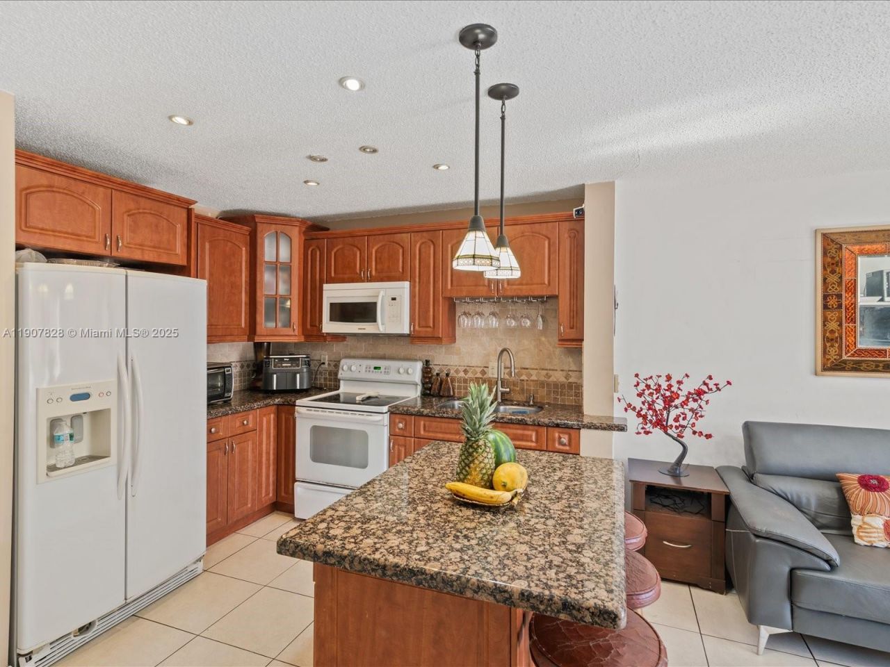 8851 NW 119th St, Unit 3314-3, Hialeah Gardens, FL 33018 Photo