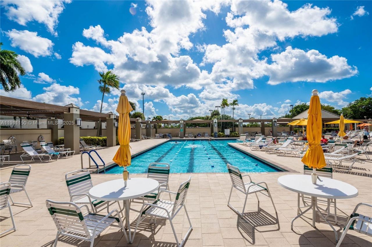 2101 Lucaya Bnd, Unit C1, Coconut Creek, FL 33066 Photo