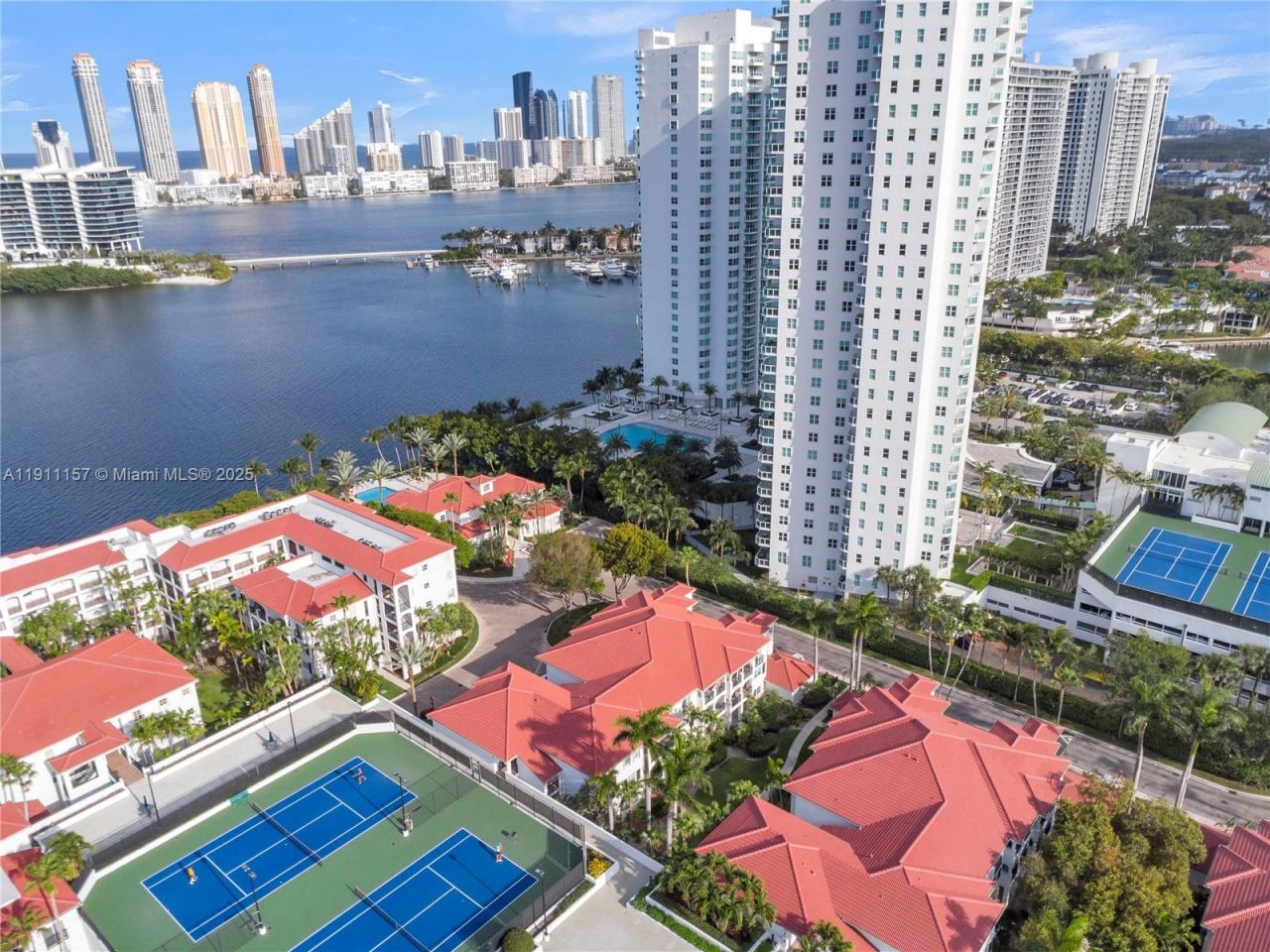 3235 NE 184th St, Unit 11103, Aventura, FL 33160 Photo