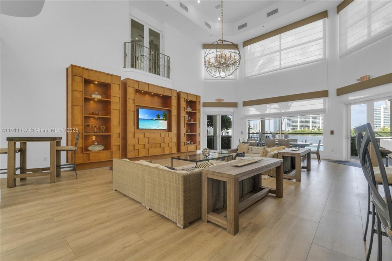 3235 NE 184th St, Unit 11103, Aventura, FL 33160 Photo