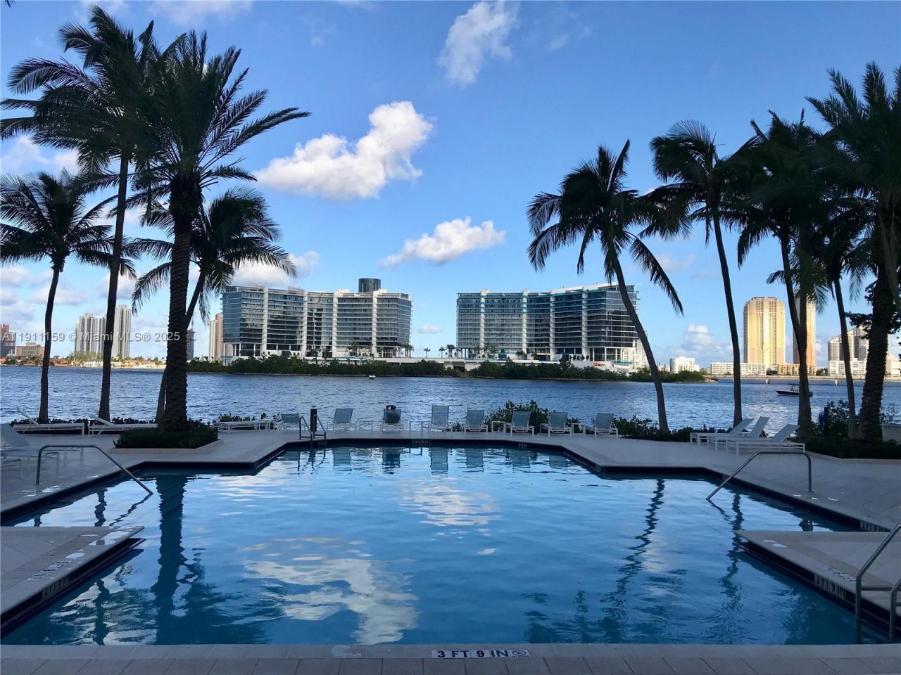 3235 NE 184th St, Unit 11103, Aventura, FL 33160 Photo