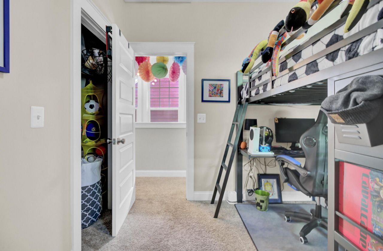 5183 E Liberty Park Circle Photo 31