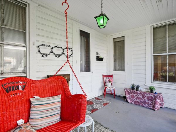 106 W Race Street, Mechanicsburg, OH 43044