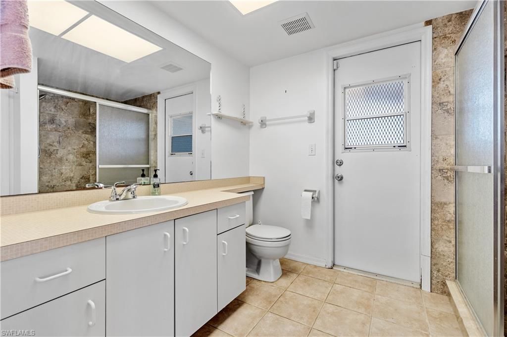 1402 SW 4th Ave, Cape Coral, FL 33991 Photo